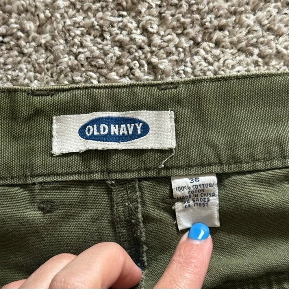 Y2K Old Navy Men's Olive Green Cargo Pants Size 36 Baggy Workwear Utility Cotton